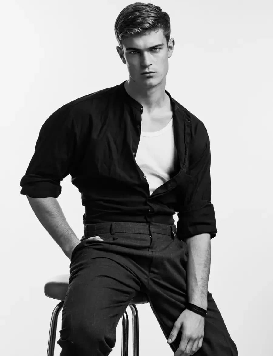Model – THE GOOD STAFF High Fashion